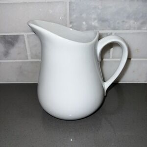 Simple Dining White Creamer Milk Dish Small Pitcher With Handle 5"X3.5"